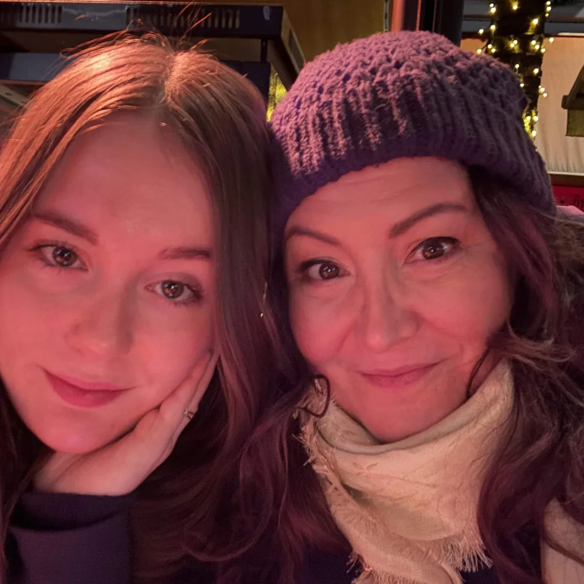 Estelle Hubert et Florine Hubert, comédiennes voix off, ensemble