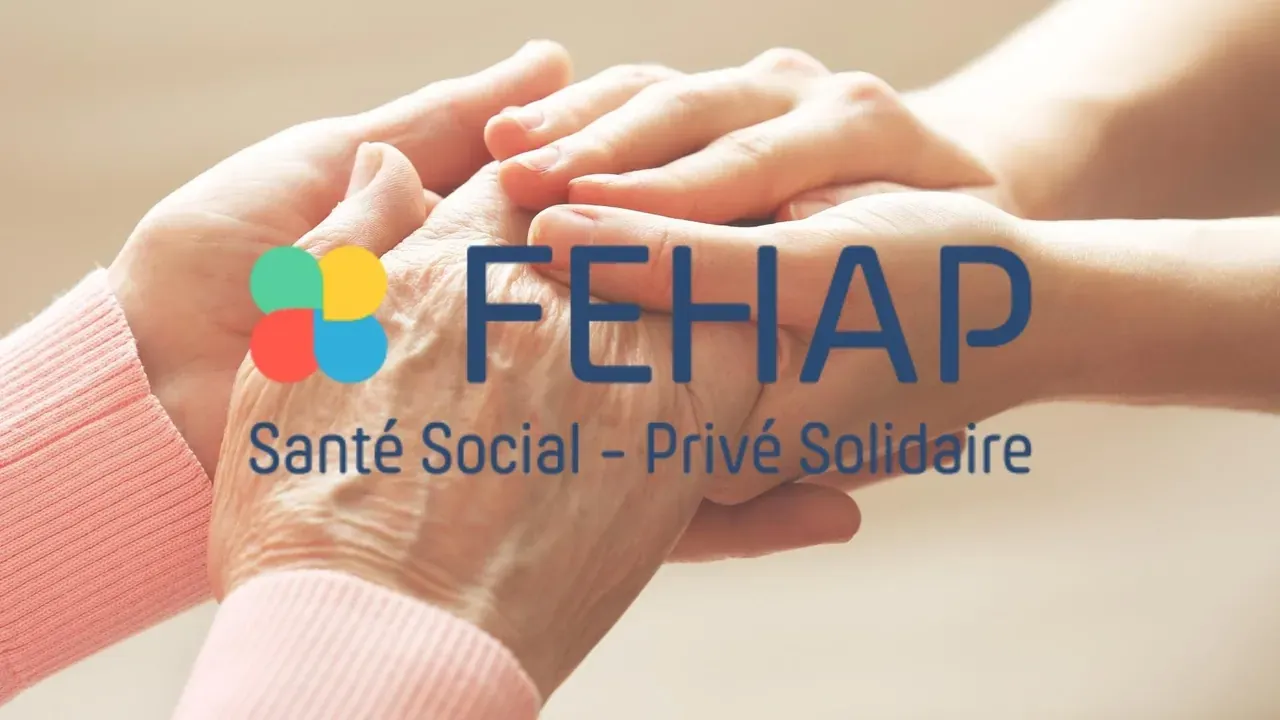 Mains jointes et logo de la FEHAP, « Santé Social, Privé Solidaire »