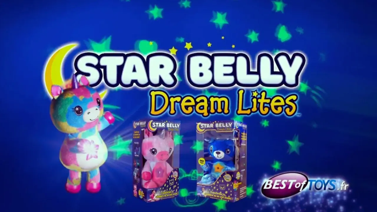 Peluche licorne et boîtes Star Belly Dream Lites sur un fond étoilé