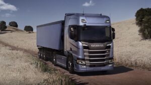 Estelle Hubert voix off pour le film Scania Trucks dédié au transport de céréales