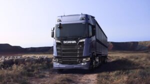 Estelle Hubert voix off publicitaire pour Scania Trucks dédiés au transport d’animaux